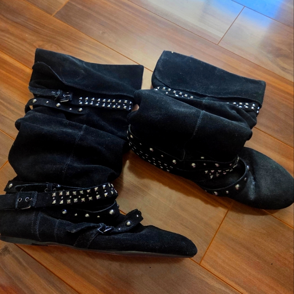 Black Studded Women's Boots Flying Monkey Size 9